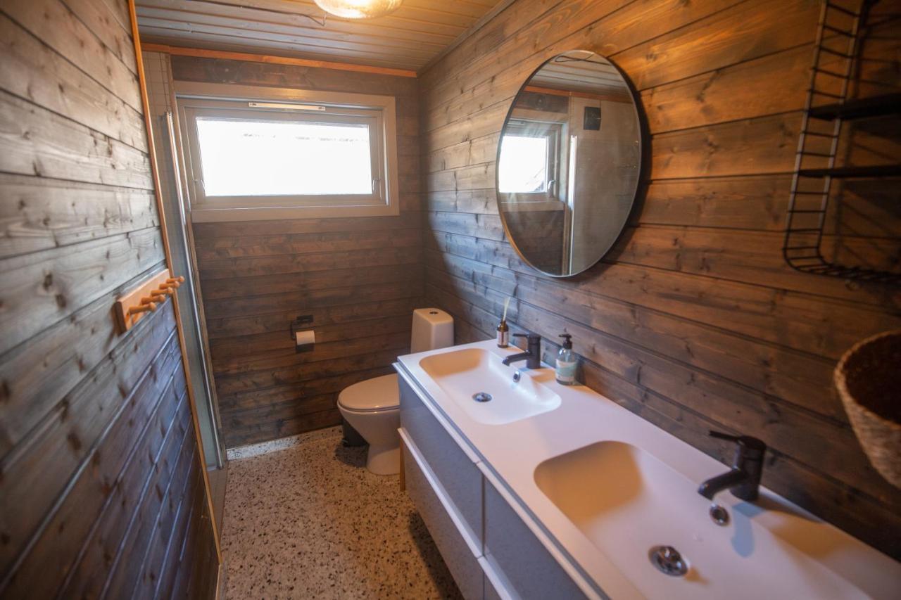 Fidjeland Holiday Home Sinnes Exterior photo